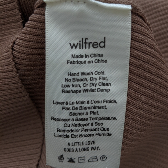 Aritzia/Wilfred Croquis off the shoulder sweater - Picture 6 of 8